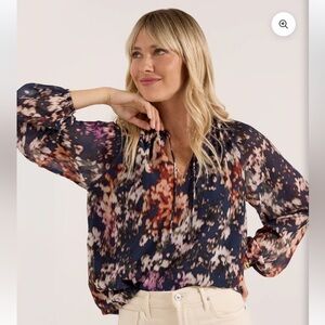 Evereve Navy and Pink Floral Blouse